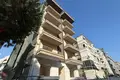 Mieszkanie 4 pokoi 120 m² Karsiyaka, Turcja