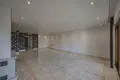 Mieszkanie 2 pokoi 140 m² Marbella, Hiszpania