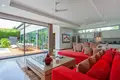 4-Schlafzimmer-Villa 210 m² Rawai, Thailand