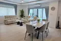 4 bedroom apartment 250 m² Si Sunthon, Thailand