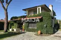 Вилла 14 комнат 300 м² Forte dei Marmi, Италия