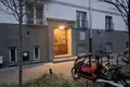 Commercial property 4 rooms 111 m² in Warsaw, Poland