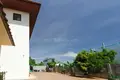 Villa mit 2 Schlafzimmern 345 m² Rawai, Thailand
