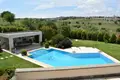 Villa 8 chambres 450 m² Trilofos, Grèce