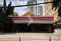 Propiedad comercial 4 habitaciones 561 m² en Sangkat Boeng Keng Kang Ti Muoy, Camboya