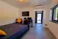 Дом 3 спальни 238 м² Сан-Педро-Алькантара, Испания