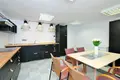 Дом 10 комнат 398 м² в Варшаве, Польша