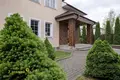 Cottage 381 m² Scomyslica, Belarus