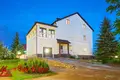 Ferienhaus 460 m² Marjaliva, Belarus