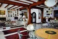House 2 000 m² Alicante, Spain