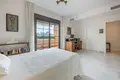 4 bedroom apartment 197 m² Estepona, Spain