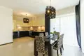 Haus 6 zimmer 312 m² Riga, Lettland