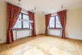 6 room house 300 m² in Warsaw, Poland