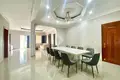 Willa 6 pokojów 384 m² w Sangkat Boeng Keng Kang Ti Muoy, Kambodża
