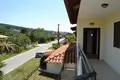 Hotel 600 m² en Nea Skioni, Grecia