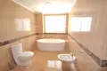 Квартира 4 спальни 220 м² Марбелья, Испания
