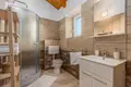 6 bedroom villa 359 m² Grad Porec, Croatia