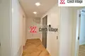 Mieszkanie 4 pokoi 71 m² Miasto Stołeczne Praga, Czechy