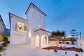 4-Schlafzimmer-Villa 191 m² Torrevieja, Spanien