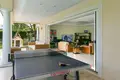 Villa de tres dormitorios 140 m² en Francia, Francia