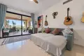 2 bedroom apartment 125 m² Dos Hermanas, Spain