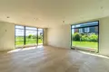 4 bedroom house 224 m² Pinki, Latvia
