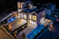 Villa de 2 habitaciones 190 m² Tivat, Montenegro