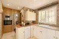 4 bedroom house 170 m² Dos Hermanas, Spain