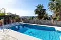 Haus 4 Schlafzimmer 236 m² Dos Hermanas, Spanien