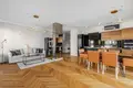 Mieszkanie 3 pokoi 95 m² Warszawa, Polska