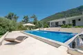 Casa 7 habitaciones 239 m² Kavac, Montenegro