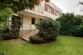 Дом 4 комнаты 258 м² в Варшаве, Польша