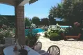 4-Schlafzimmer-Villa 210 m² Tranzault, Frankreich