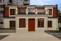 Дом 6 комнат 235 м² в Варшаве, Польша