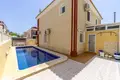 Bungalow de 3 dormitorios 92 m² Dehesa de Campoamor, Španjolska