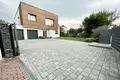 Haus 6 zimmer 300 m² Lomianki, Polen