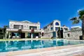 Willa 7 pokojów 400 m² Çeşme, Turcja