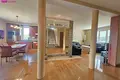 Дом 424 м² Неверонис, Литва