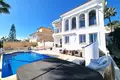 5-Schlafzimmer-Villa 227 m² La Nucia, Spanien