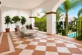 Mieszkanie 3 pokoi 162 m² Marbella, Hiszpania