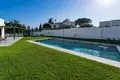 Haus 5 Schlafzimmer 420 m² Dos Hermanas, Spanien