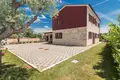 villa de 5 dormitorios 220 m² Roviño, Croacia