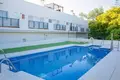 Mieszkanie 2 pokoi 75 m² Benalmadena, Hiszpania