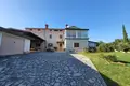 Villa de 4 dormitorios 600 m² Grad Porec, Croacia