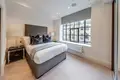 2 bedroom apartment 87 m² in London, United Kingdom