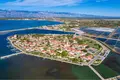 Grundstück 2 086 m² Nin, Kroatien
