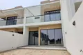 Таунхаус 3 спальни 150 м² Дубай, ОАЭ