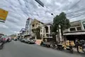 6 room villa 450 m² in Sangkat Tuol Svay Prey Ti Muoy, Cambodia