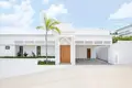3 bedroom apartment 457 m² Si Sunthon, Thailand