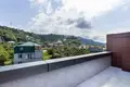 3 bedroom townthouse 225 m² Batumi, Georgia